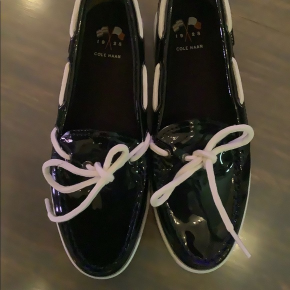 Cole Haan navy leather Nantucket shoes size 6 - Picture 4 of 9